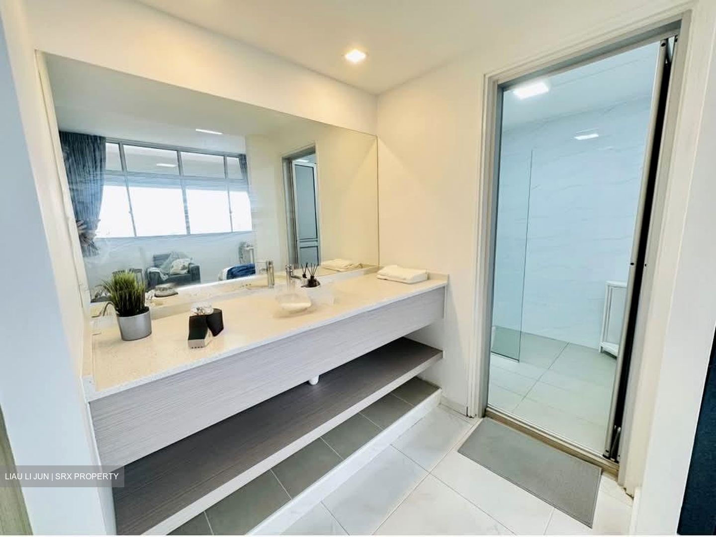 Ridgewood (D10), Condominium #560344091